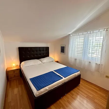 Velvet Vista نوفي فينودولسكي