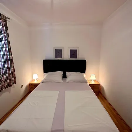Velvet Vista نوفي فينودولسكي