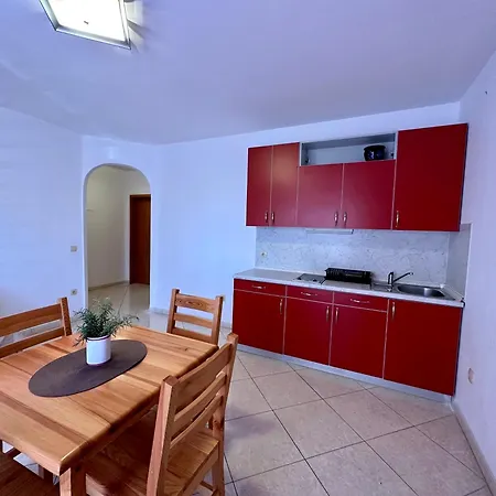 Velvet Vista Apartment