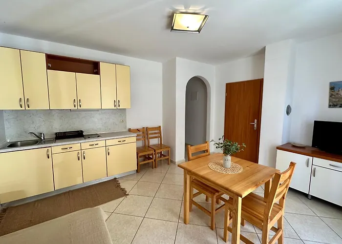 Velvet Vista * Novi Vinodolski