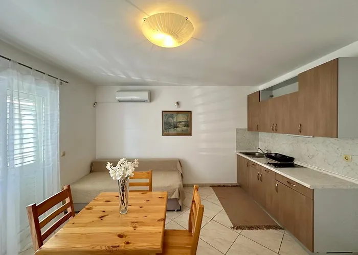 Velvet Vista Apartment