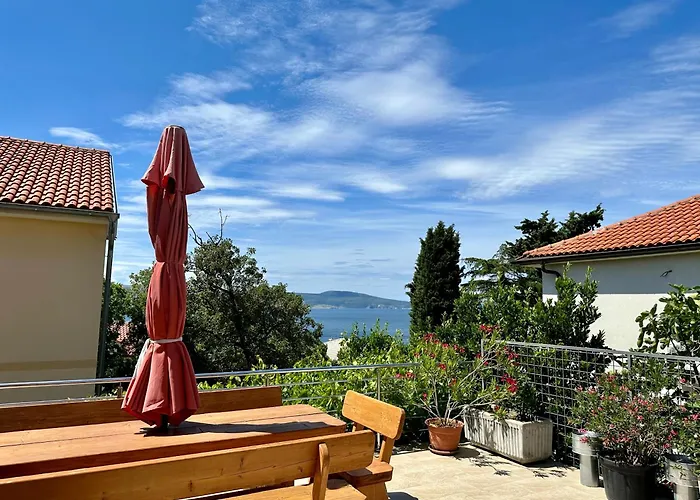 Velvet Vista Apartment